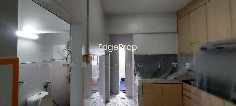 SINGLE STOREY 99YRS SEMI D AT FUYONG ESTATE FOR SALE photo 3