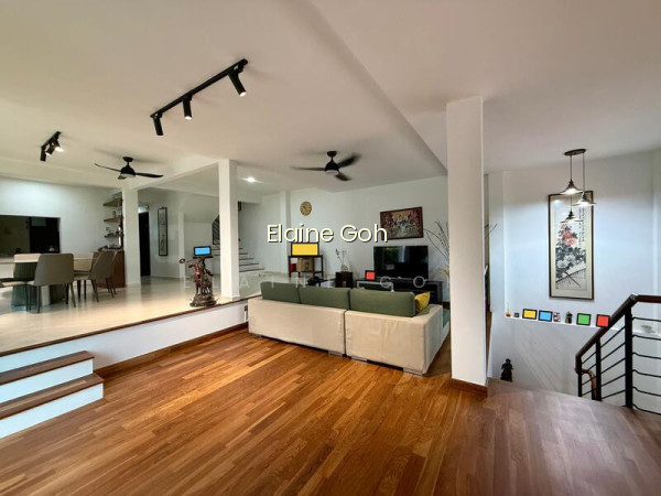 MOUNT SINAI CORNER SEMI DETACHED 6 ROOMS photo 6