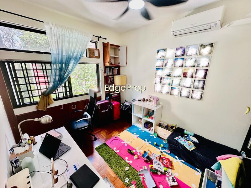 MANDARIN GARDENS photo 6