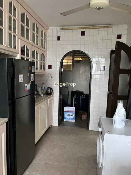 SHERWOOD TOWERS photo 2