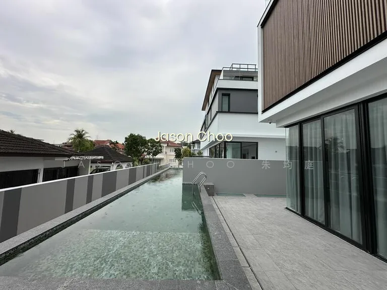 Sian Tuan Ave Brand New Detached House image 1 of 1