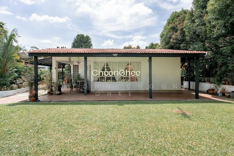 ELEVATED PLOT 19M BY 36M LOCATED AT TOP OF KINGSMEAD/CORONATION BUNGALOWS NEIGHBOURHOOD! image 1 of 10