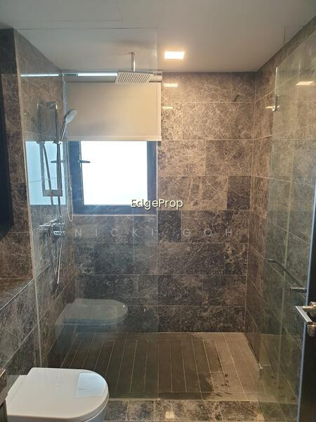 120 GRANGE photo 3