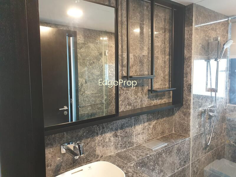 120 GRANGE photo 4