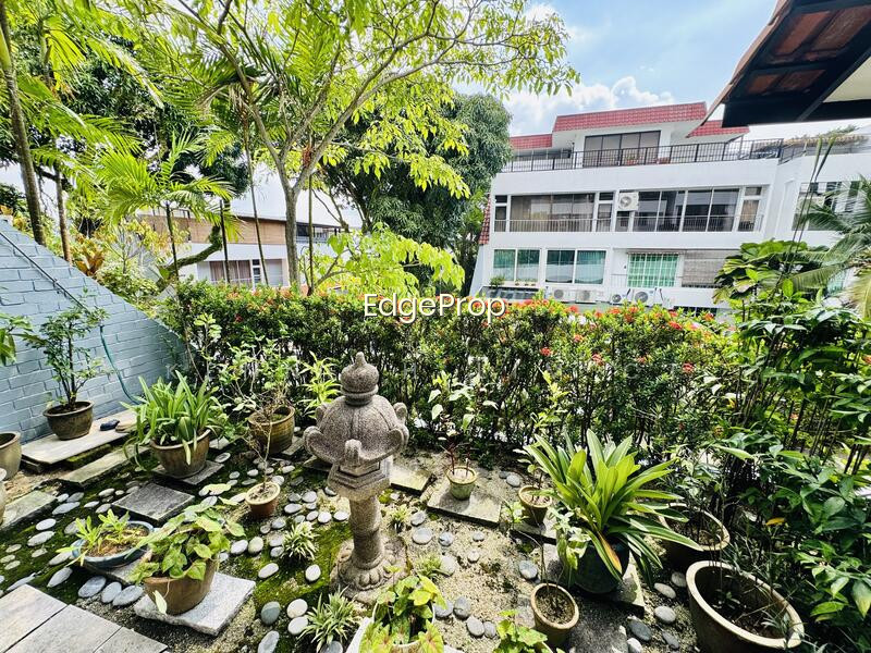 WATTEN HILL CONDO photo 3