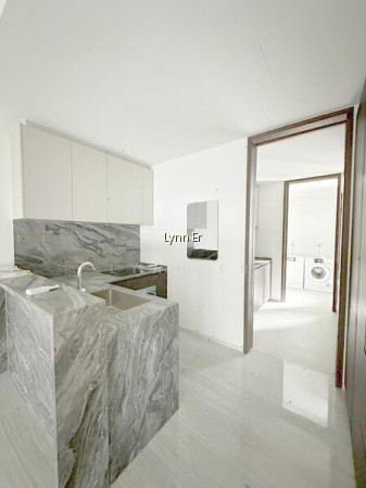 LEEDON GREEN photo 2