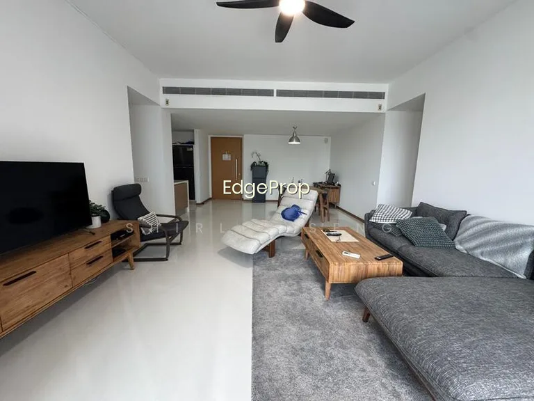 Marina Bay Residences image 1 of 10