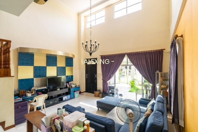 CHEAP! CHEAP! CHEAP! 3STY CORNER TERRACE, 5 BDRMS, GOOD LAYOU, UNBLOCK, MRT photo 3