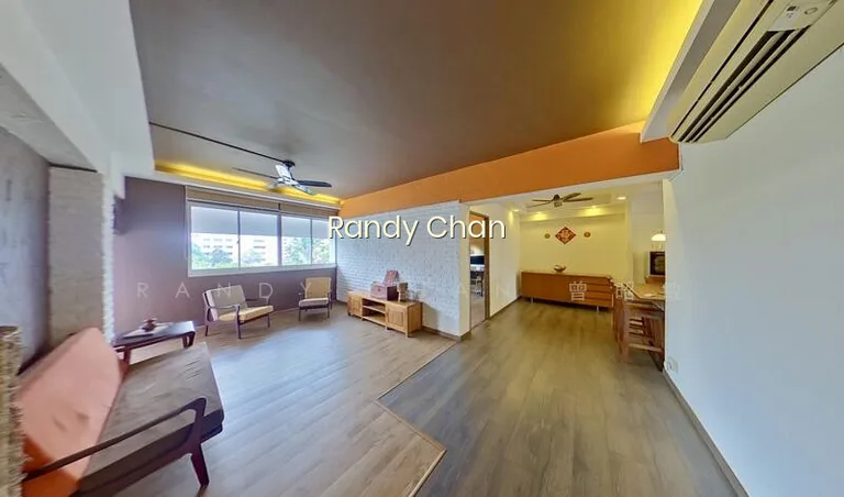 438 Hougang Avenue 8 image 1 of 10