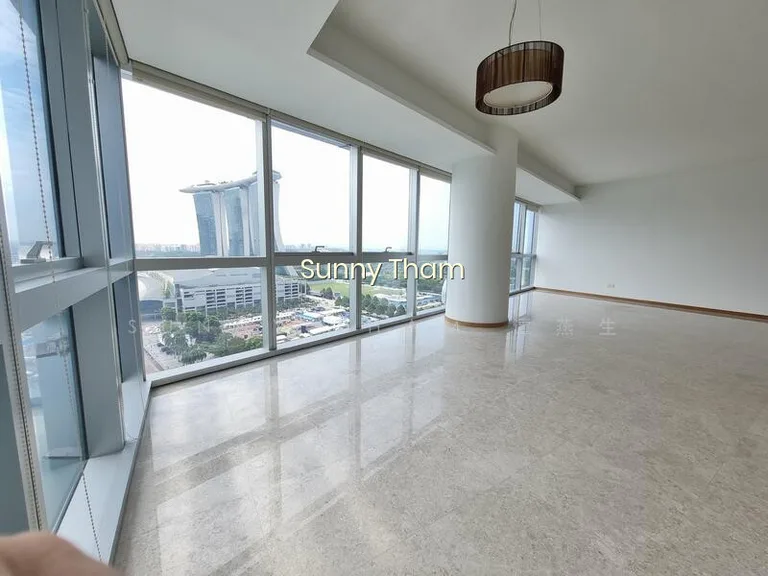 Marina Bay Residences image 1 of 10
