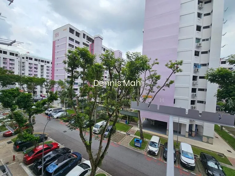 110 Yishun Ring Road image 1 of 10