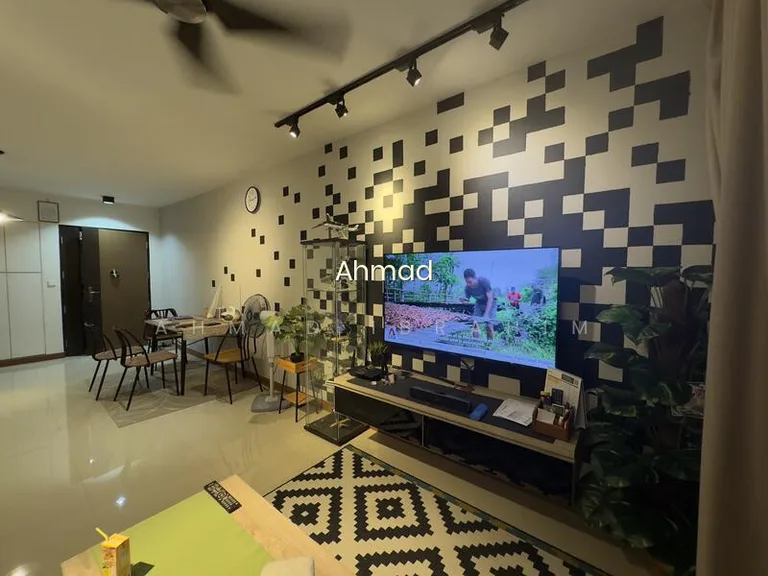 676D Punggol Drive image 1 of 10