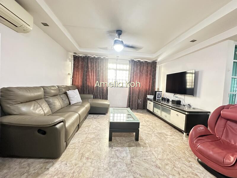 503 Hougang Avenue 8 image 1 of 10