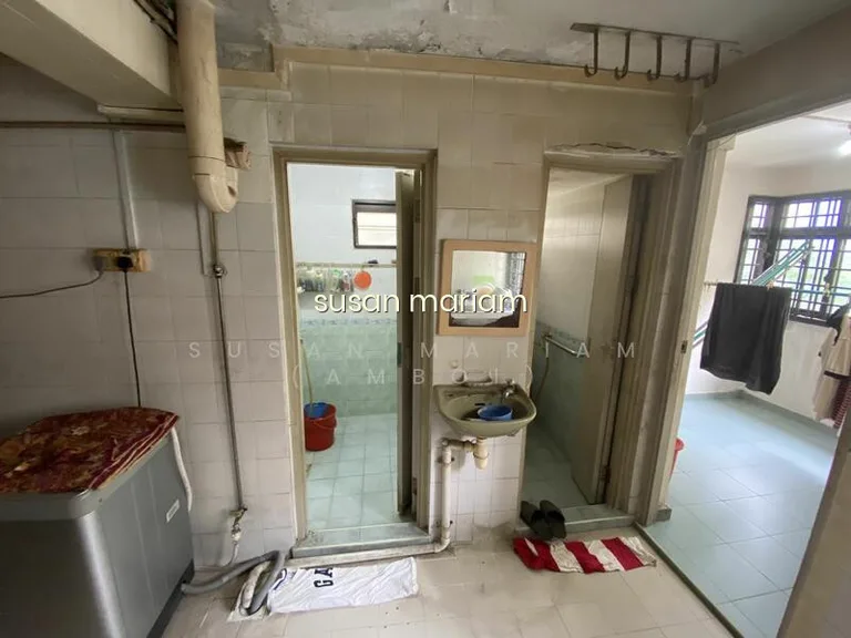 75 Whampoa Drive image 1 of 5