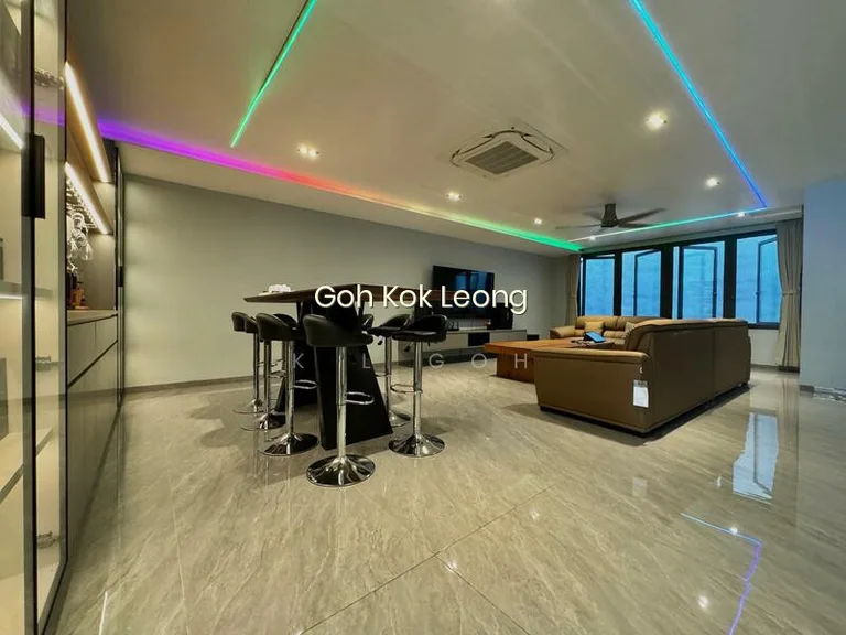 LANDED7772@2.5 Storey Semi D With Basement, Fairly New, Rare! 8382...7772 image 1 of 10