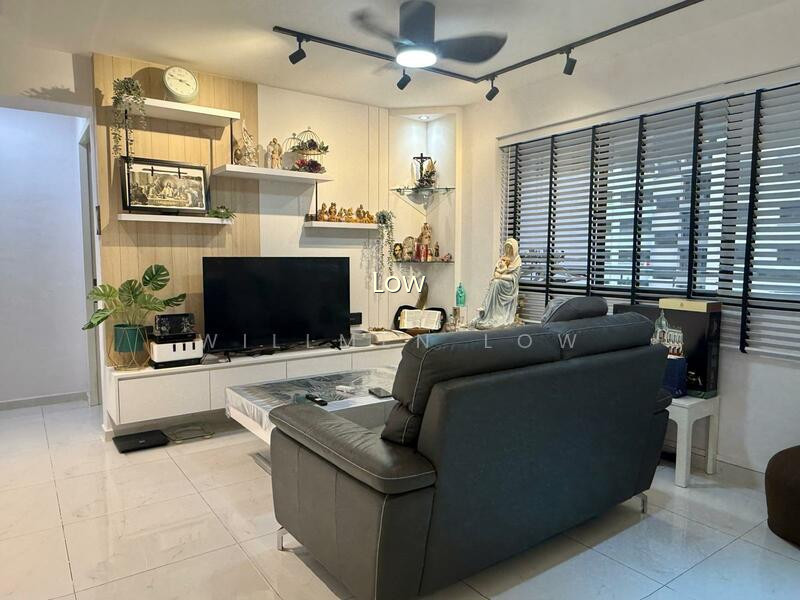 650B JURONG WEST STREET 61 image 1 of 9