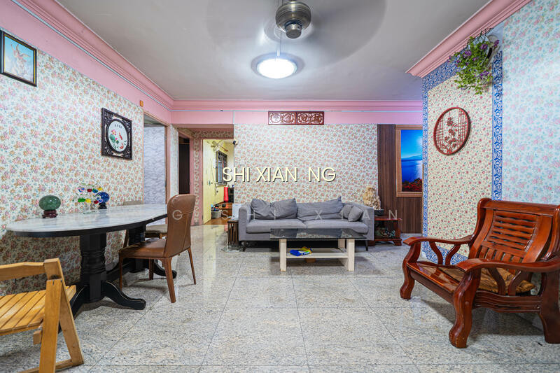 201C COMPASSVALE DRIVE photo 2
