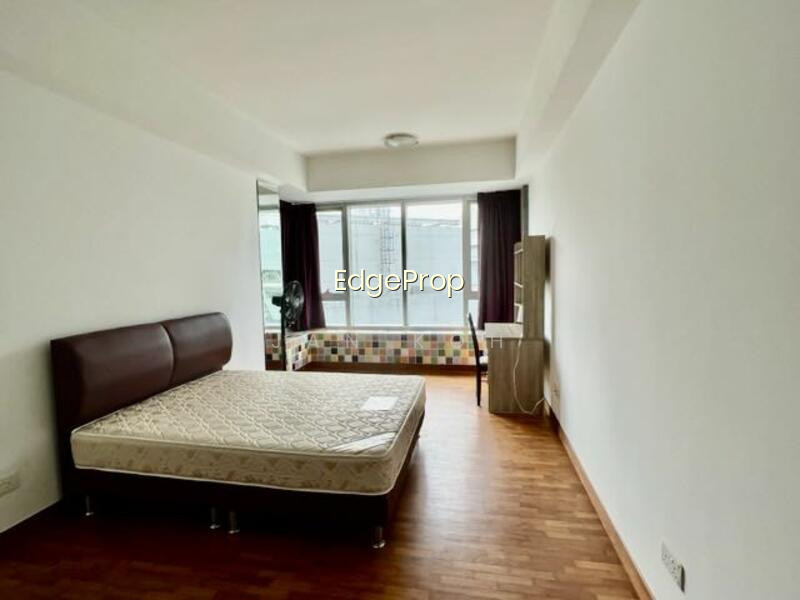 THE ROCHESTER RESIDENCES photo 5
