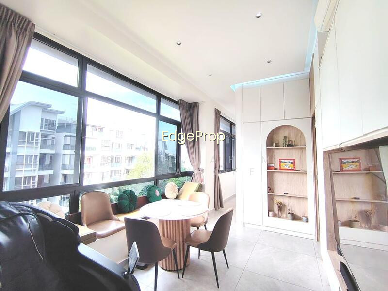 PARKWOOD RESIDENCES photo 2