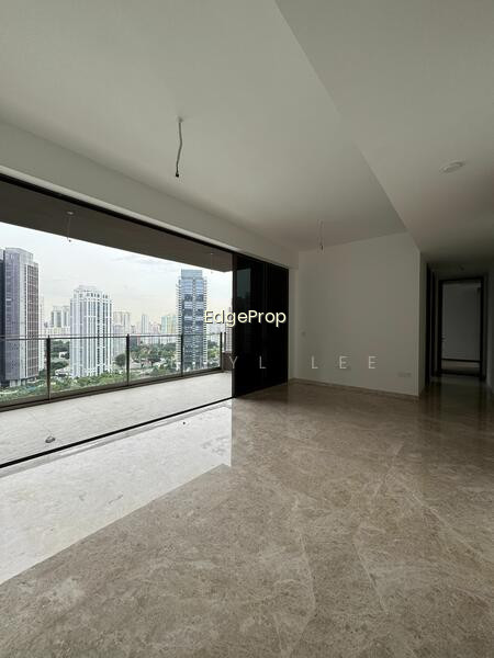 THE AVENIR photo 2