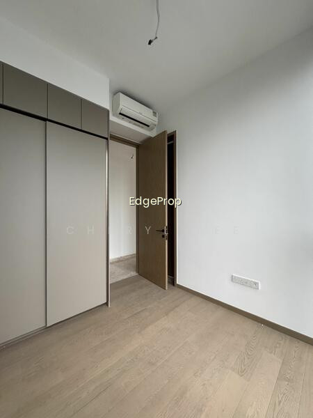 THE AVENIR photo 3