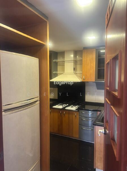RIVER PLACE photo 5