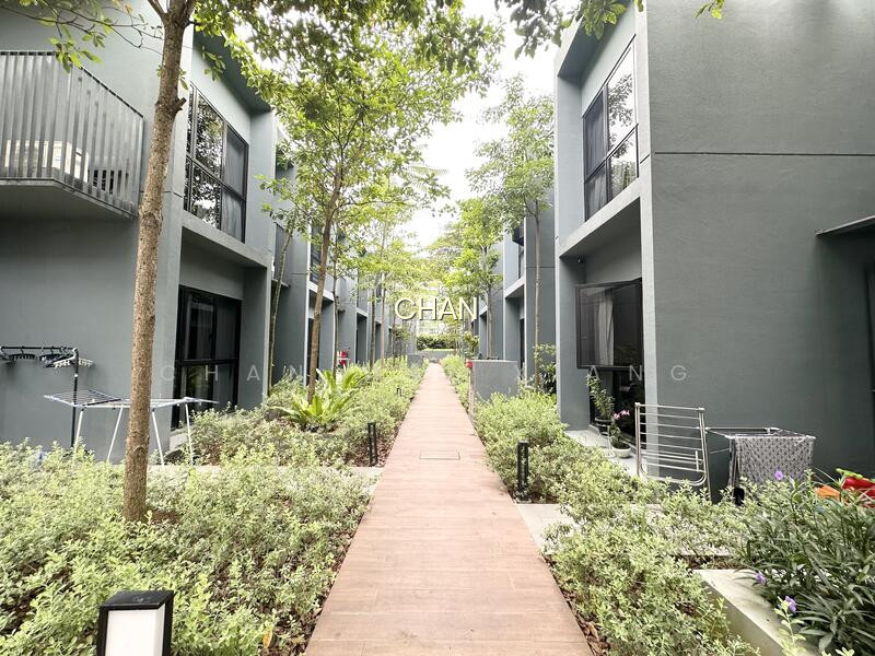 KENT RIDGE HILL RESIDENCES photo 2