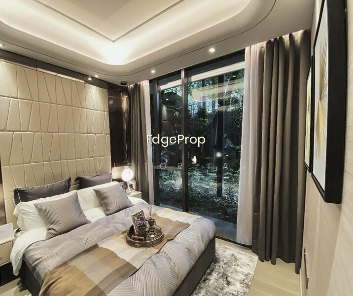 LEEDON GREEN photo 5