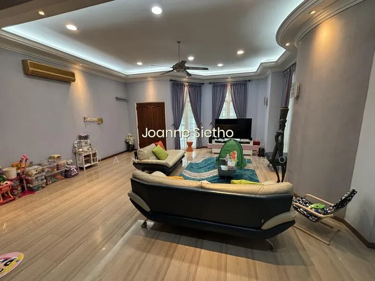 Chuan Drive image 1 of 10