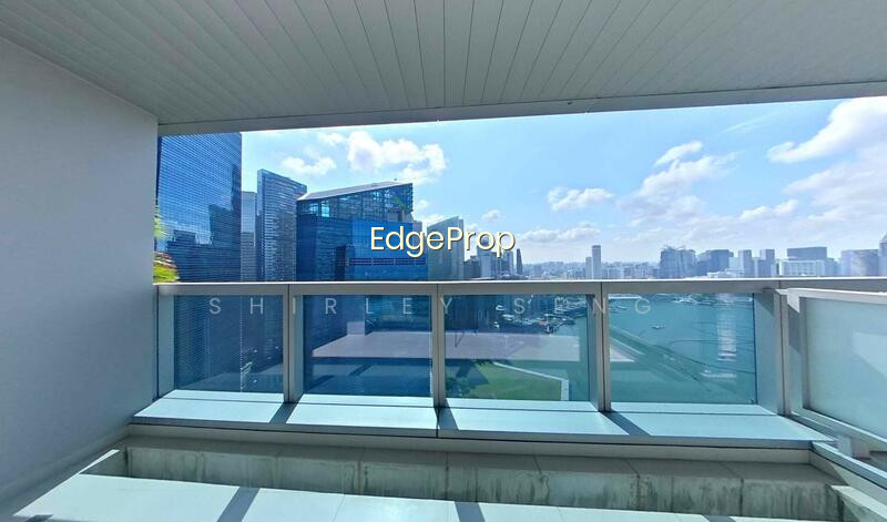 MARINA BAY RESIDENCES image 1 of 10