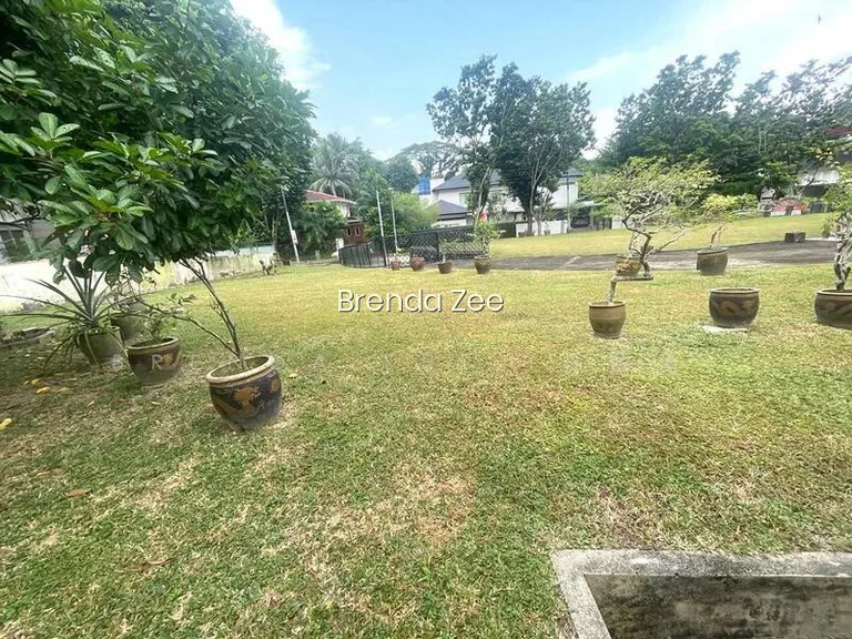 Binjai Park image 1 of 10