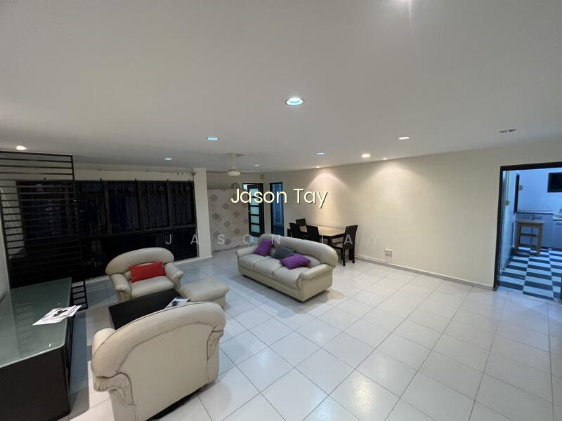 122 SENGKANG EAST WAY photo 2