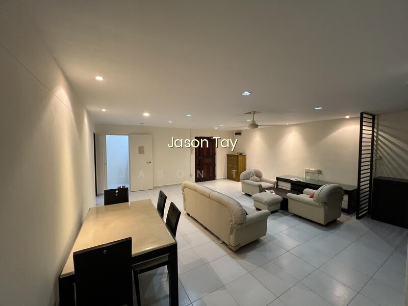 122 SENGKANG EAST WAY photo 5