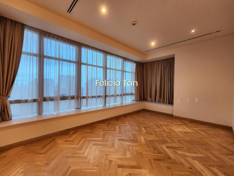 THE RITZ-CARLTON RESIDENCES photo 3