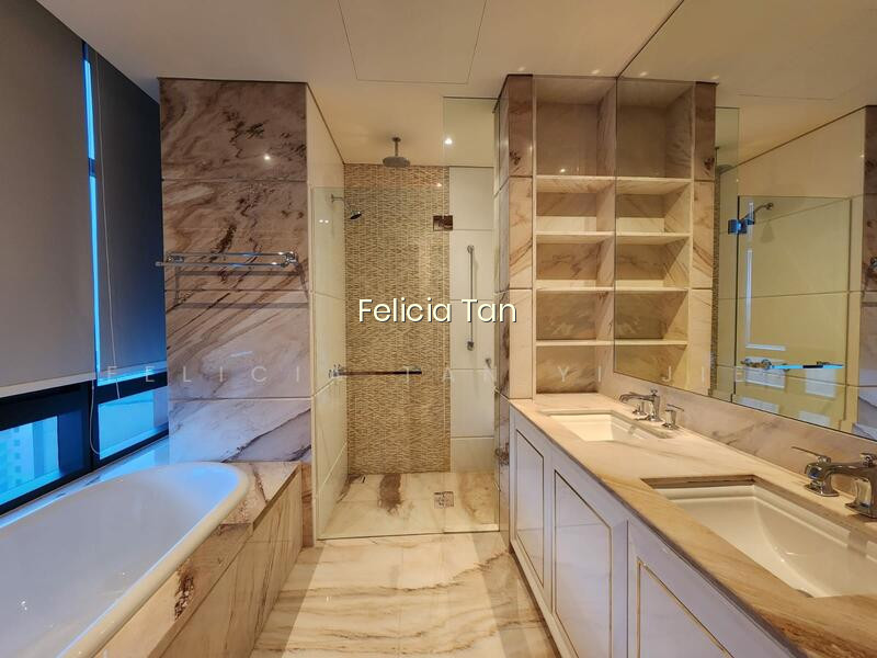THE RITZ-CARLTON RESIDENCES photo 6