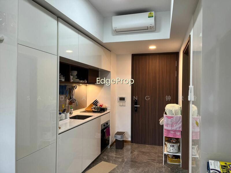 FOURTH AVENUE RESIDENCES photo 3