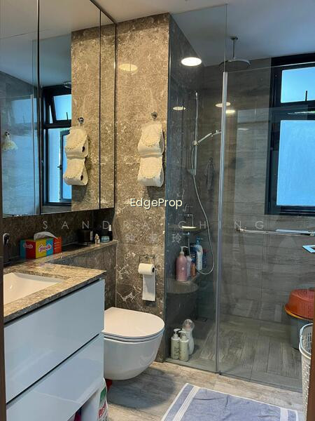 FOURTH AVENUE RESIDENCES photo 5