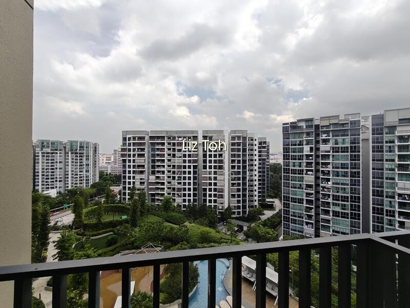 SENGKANG GRAND RESIDENCES photo 2