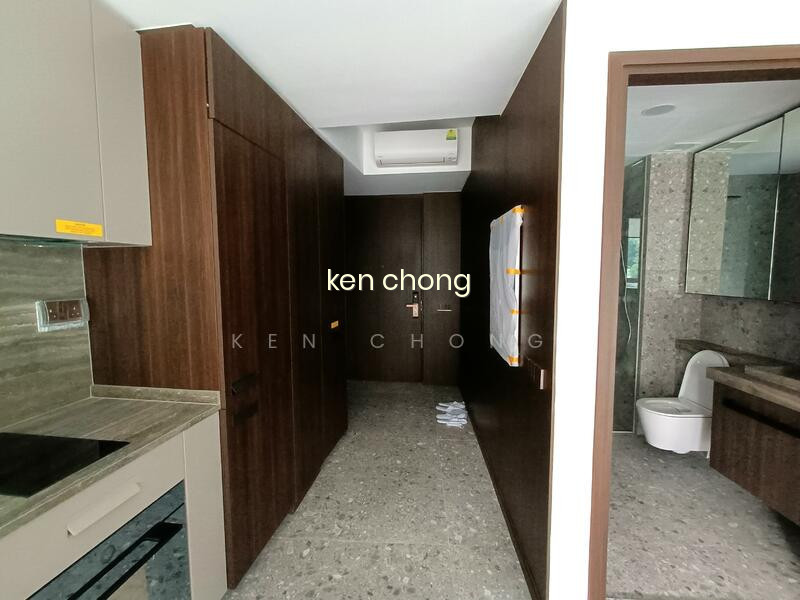 ONE PEARL BANK photo 2