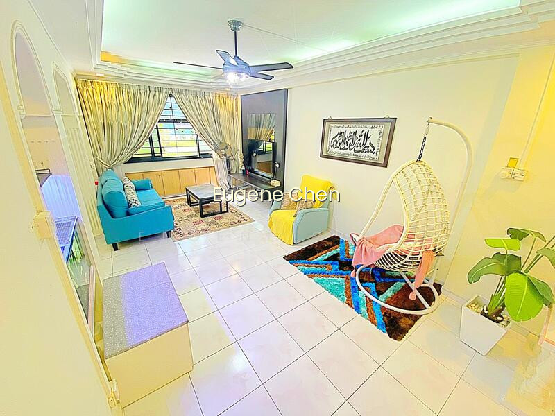 724 TAMPINES STREET 71 photo 3