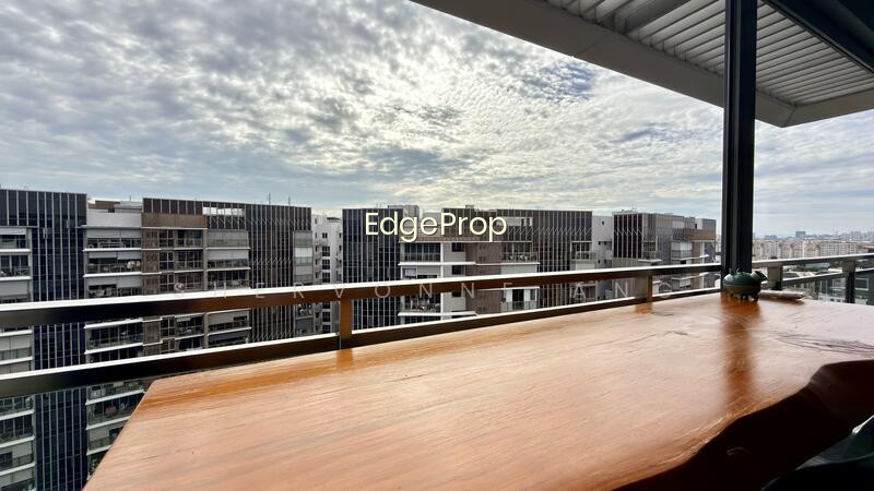 BARTLEY RESIDENCES photo 2
