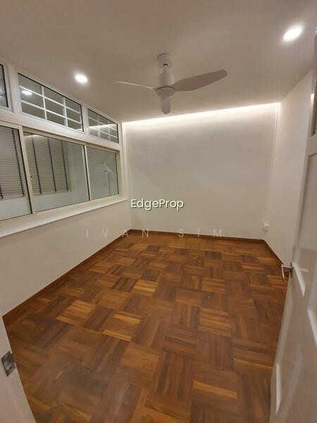 19 LIM LIAK STREET photo 6