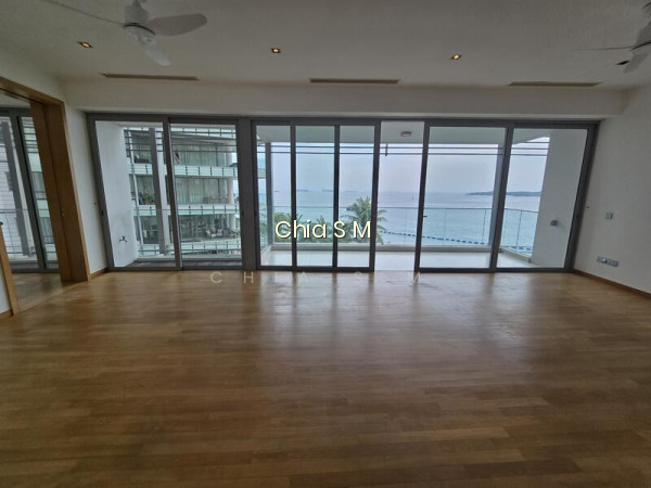 THE OCEANFRONT @ SENTOSA COVE