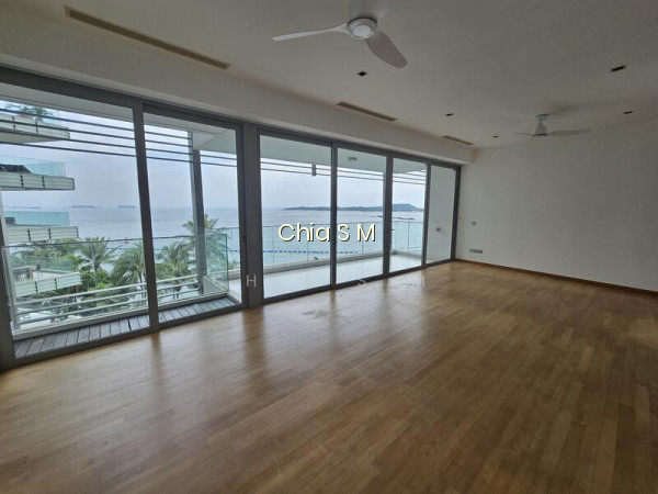 THE OCEANFRONT @ SENTOSA COVE photo 5