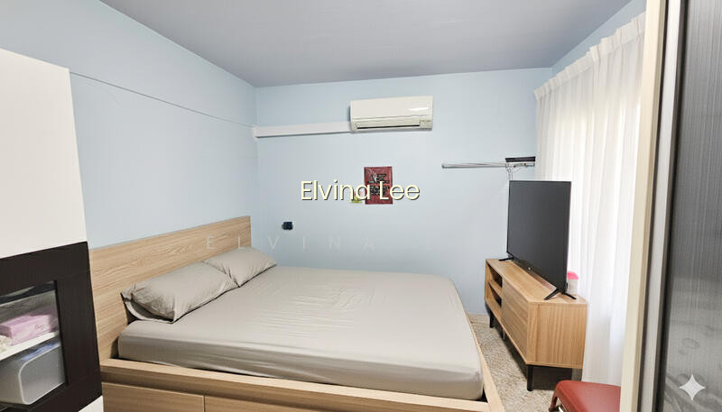 611 ANG MO KIO AVENUE 5 photo 4