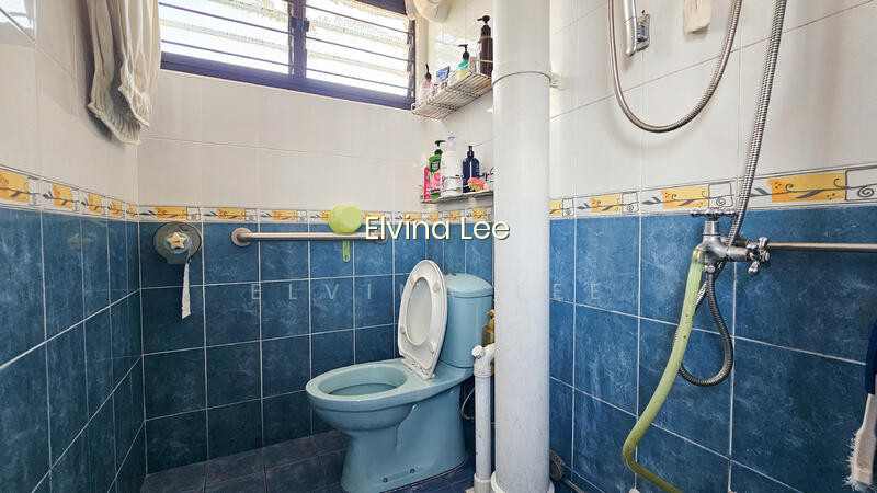 611 ANG MO KIO AVENUE 5 photo 6