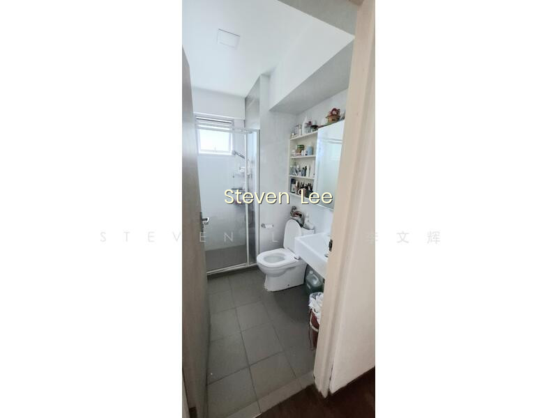 475D UPPER SERANGOON CRESCENT photo 6
