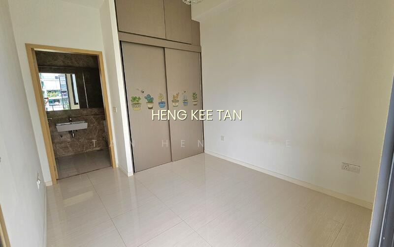 BOATHOUSE RESIDENCES photo 5