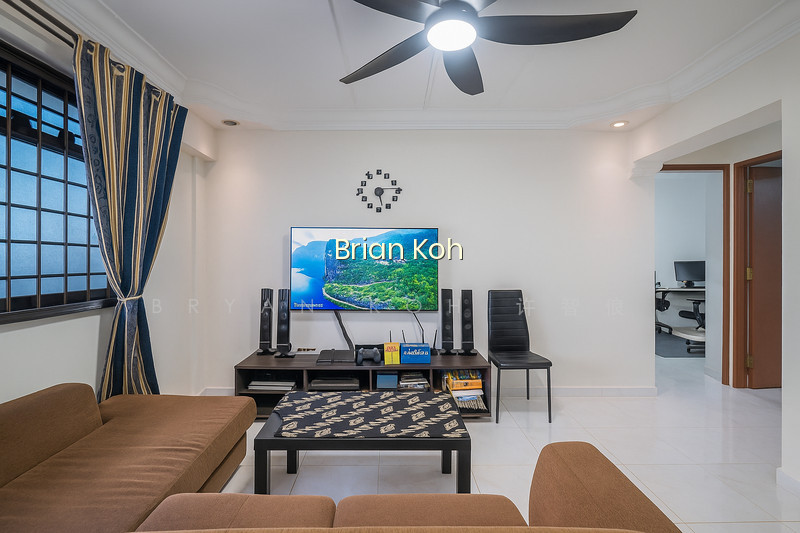 481 SEMBAWANG DRIVE photo 2