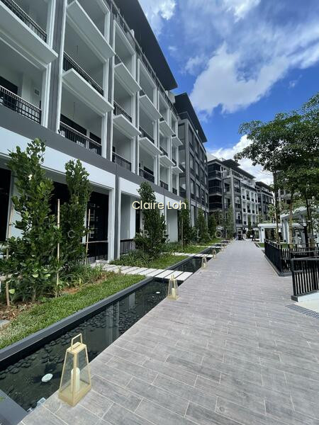 Mayfair Gardens photo 3